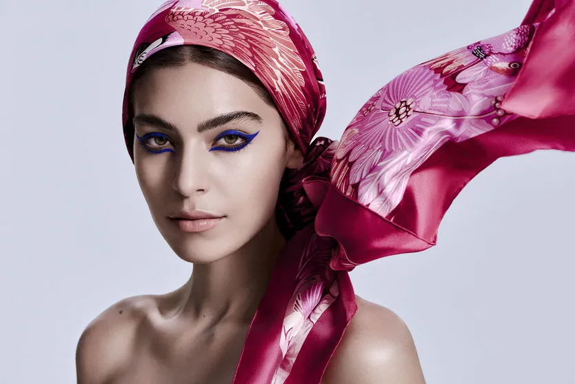 A modelo Billy Arora fala sobre saúde mental no mundo da moda