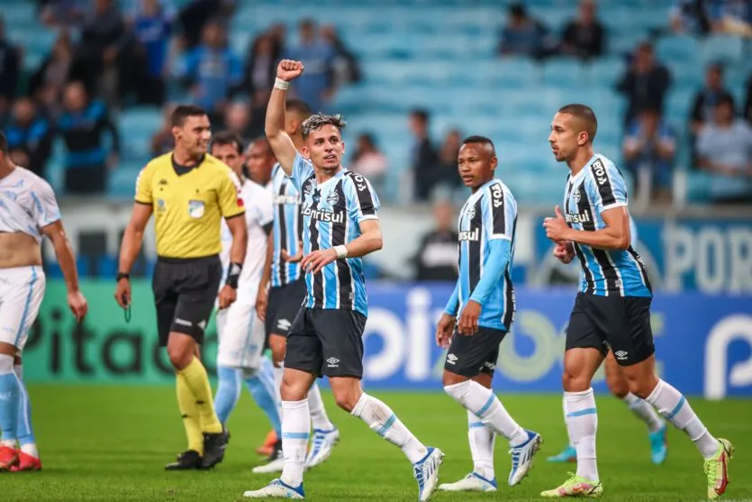 Grêmio foi econômico ao derrotar o Londrina por 1 a 0 na noite desta terça-feira