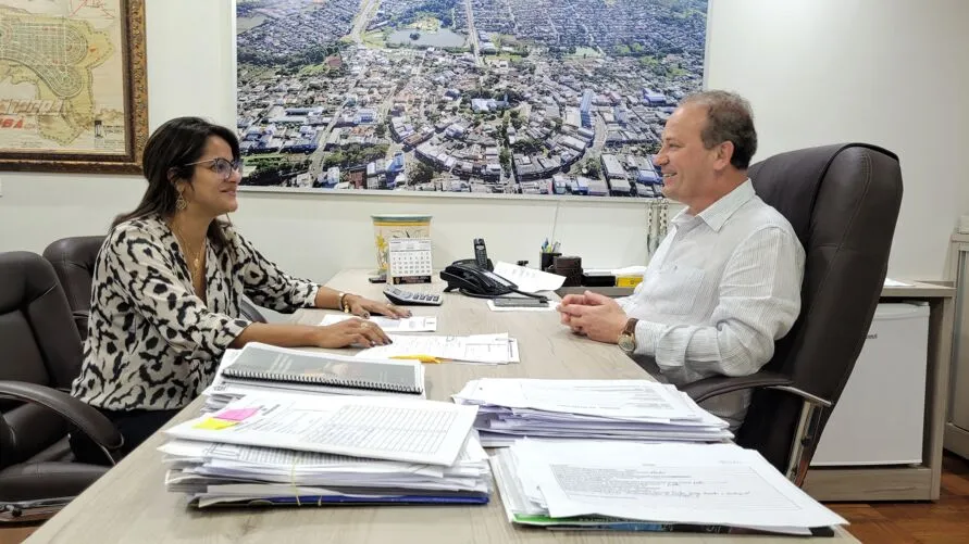O prefeito Carlos Gil observou que os relatórios comprovam a aplicação dos recursos públicos e são as principais ferramentas de acompanhamento da gestão do Departamento de Saúde