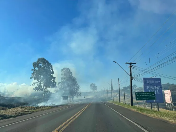 Fumaça de incêndio atrapalhou visibilidade dos motoristas