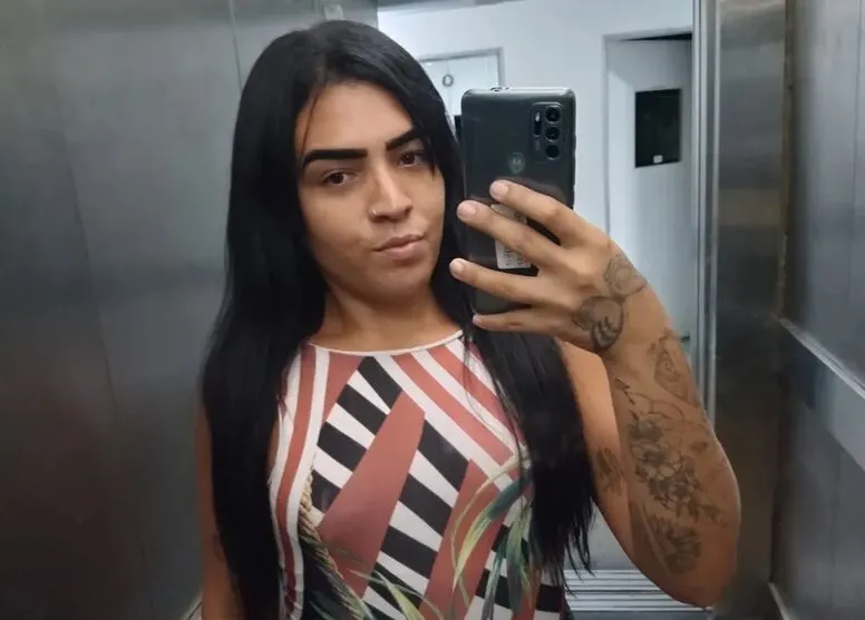 Tiffany Luiza Macedo de Menezes alega que sofreu transfobia