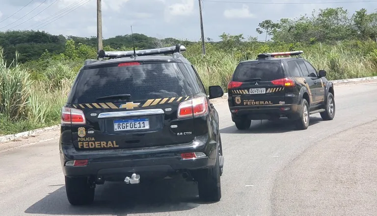 PF deflagra operação contra o tráfico internacional em Paranaguá