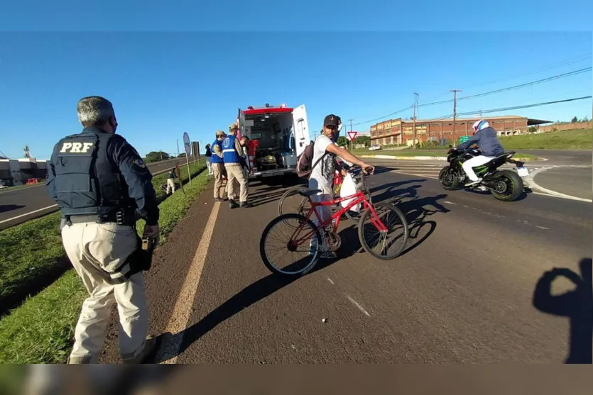Motociclistas tirando 'racha' se acidentam na BR-369; Vídeo