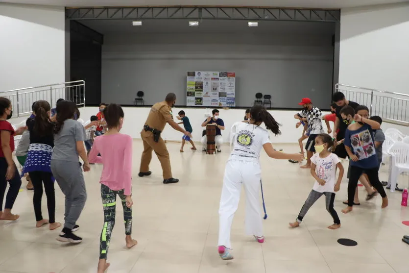 Ivaiporã tem aulas de capoeira gratuitas para crianças