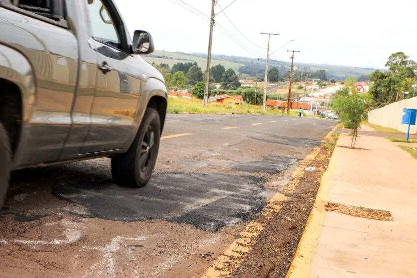 Prefeitura faz recuperação de ruas em bairros de Apucarana