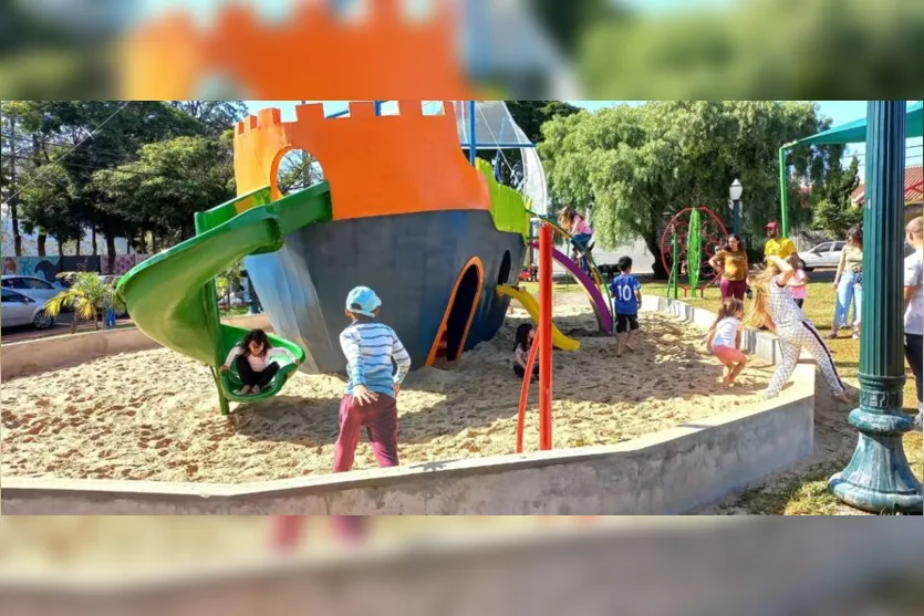 Parque temático de Arapongas faz sucesso entre as crianças