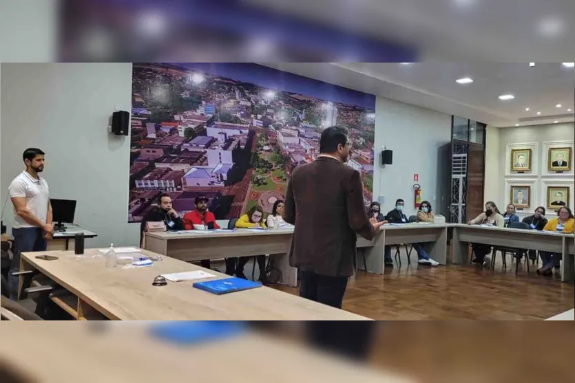 Prefeitura e Sebrae realizam oficina de Marketing Digital em Ivaiporã