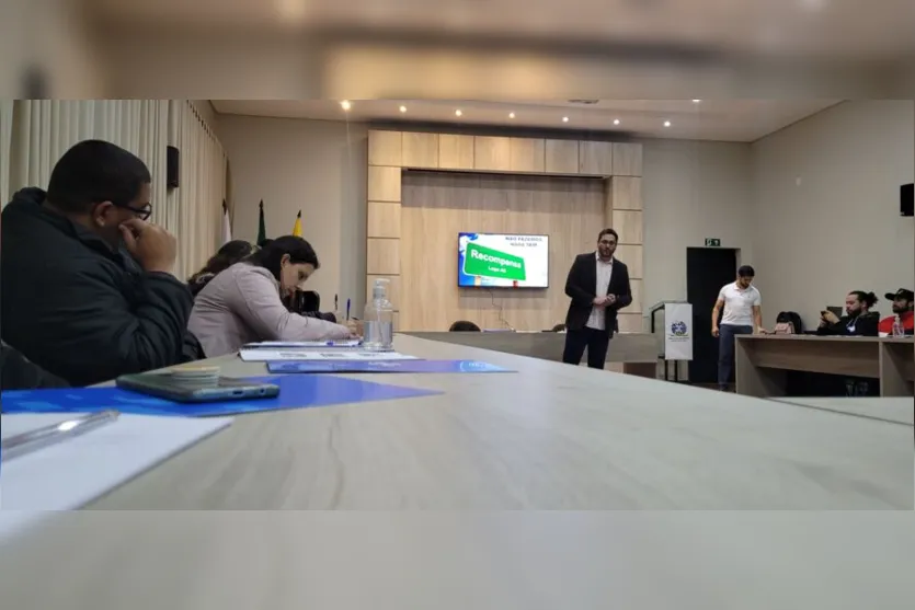 Prefeitura e Sebrae realizam oficina de Marketing Digital em Ivaiporã