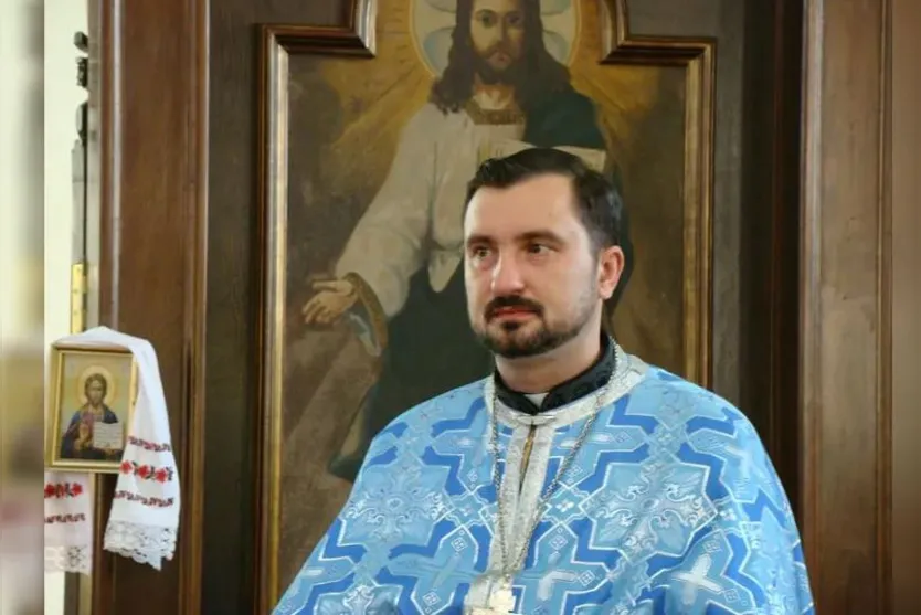  Padre ucraniano Eduard Tararuk deixou a Paróquia Ortodoxa Ucraniana Proteção da Santíssima Mãe de Deus, de Apucarana 