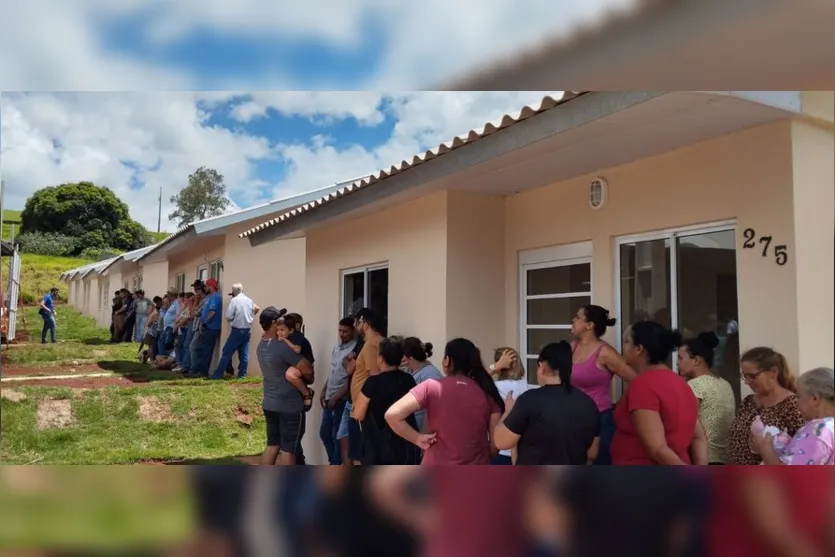 Novo Itacolomi entrega 49 casas e inaugura Unidade Básica de Saúde