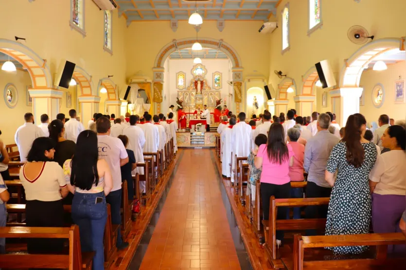 Mosteiro da "Colônia Esperança" é oficialmente inaugurado em Arapongas