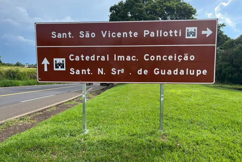 Paraná atualiza gestores sobre melhoria na sinalização turística