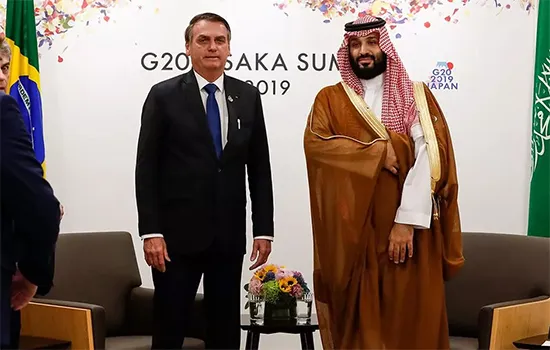 Bolsonaro diz que possui ‘certa afinidade’ com príncipe da Arábia Saudita